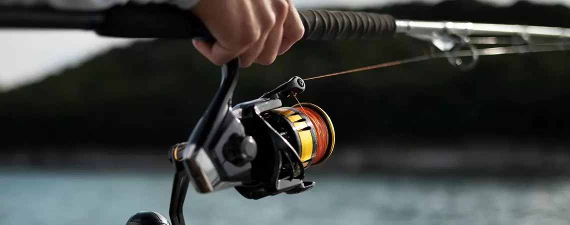 SALTWATER SPINNING REELS - Saltwater Spinning Reels SALTWATER SPINNING REELS - Saltwater Spinning Reels